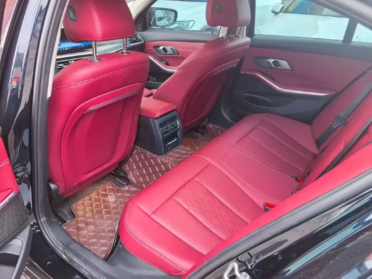 2024 BMW 3 Series 2.0T 184HP L4 8AT,autocango,china used car exporter,china ev exporter,chinese used car exporter,chinese used ev exporter