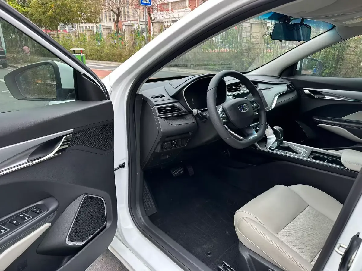 2018 Geely Binray 1.4T 133HP L4 CVT,autocango,china used car exporter,china ev exporter,chinese used car exporter,chinese used ev exporter