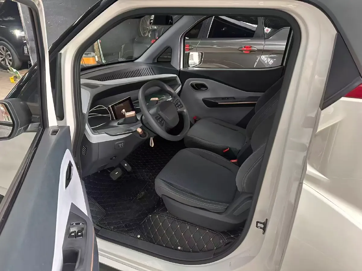 2020 BaoJun E200 BEV 28KWH,autocango,china used car exporter,china ev exporter,chinese used car exporter,chinese used ev exporter