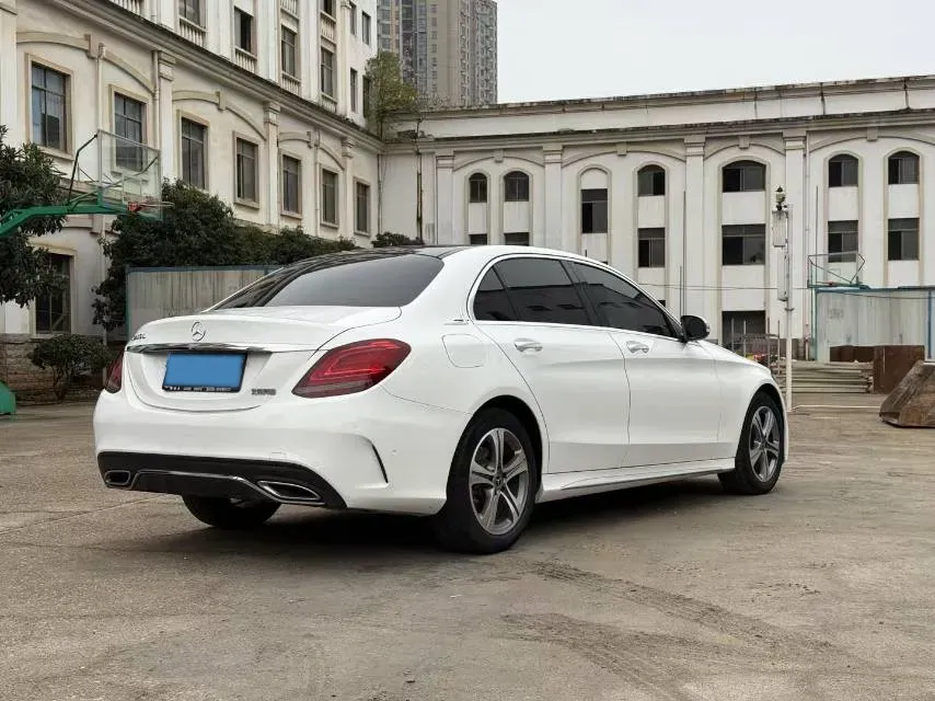 2021 Mercedes-Benz C Class 1.5T 184HP L4 9AT,autocango,china used car exporter,china ev exporter,chinese used car exporter,chinese used ev exporter