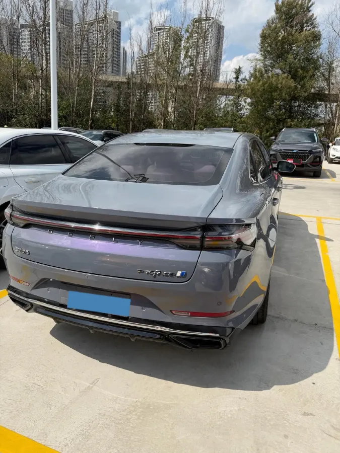 2024 Geely Preface 1.5T 163HP L4 3DHT Hybrid,autocango,china used car exporter,china ev exporter,chinese used car exporter,chinese used ev exporter