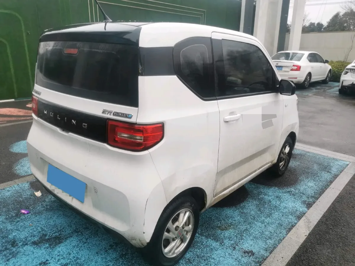 2020 WuLing HongGuang MINI EV BEV 9.3KWH,autocango,china used car exporter,china ev exporter,chinese used car exporter,chinese used ev exporter