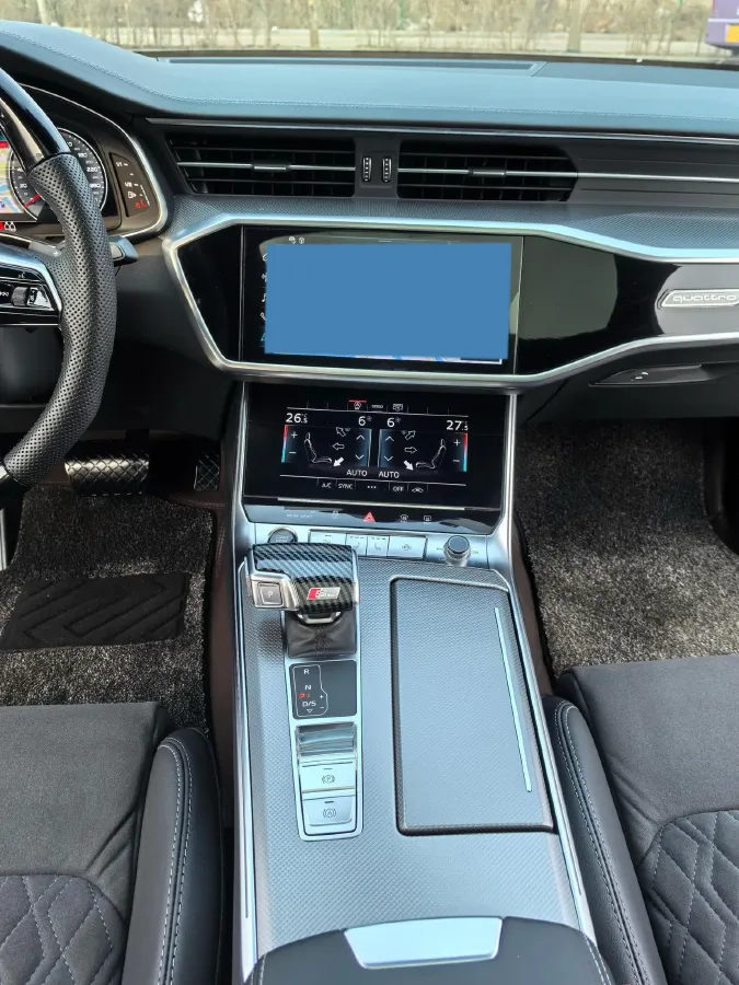 2023 Audi A6L 2.0T 245HP L4 7DCT,autocango,china used car exporter,china ev exporter,chinese used car exporter,chinese used ev exporter