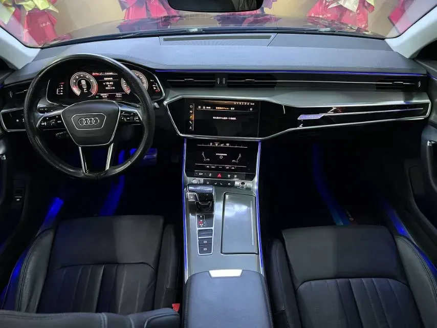 2019 Mercedes-Benz E Class 1.5T 184HP L4 9AT,autocango,china used car exporter,china ev exporter,chinese used car exporter,chinese used ev exporter