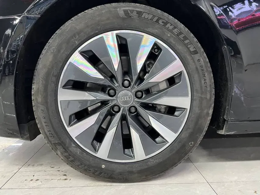 2019 Mercedes-Benz E Class 1.5T 184HP L4 9AT,autocango,china used car exporter,china ev exporter,chinese used car exporter,chinese used ev exporter