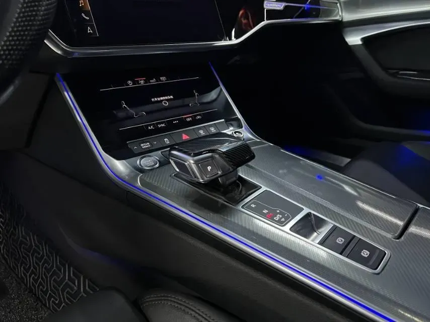 2019 Mercedes-Benz E Class 1.5T 184HP L4 9AT,autocango,china used car exporter,china ev exporter,chinese used car exporter,chinese used ev exporter