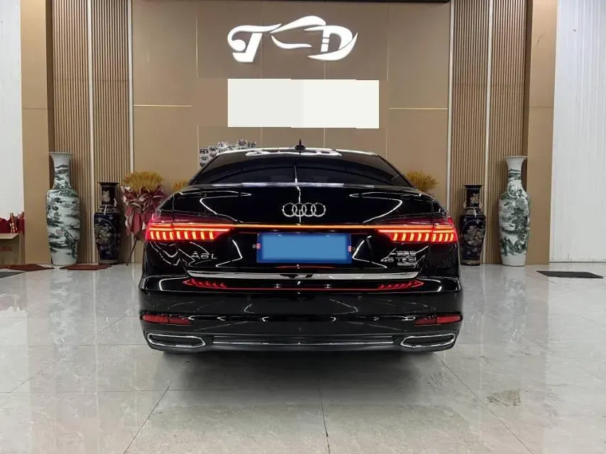 2019 Mercedes-Benz E Class 1.5T 184HP L4 9AT,autocango,china used car exporter,china ev exporter,chinese used car exporter,chinese used ev exporter