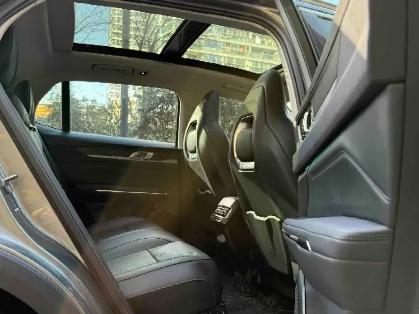 2021 LYNK&CO 01 2.0T 218HP L4 8AT,autocango,china used car exporter,china ev exporter,chinese used car exporter,chinese used ev exporter