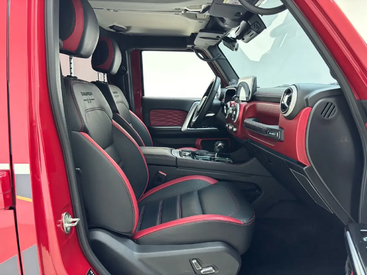 2018 Beijing BJ40 2.3T 250HP L4 6AT,autocango,china used car exporter,china ev exporter,chinese used car exporter,chinese used ev exporter