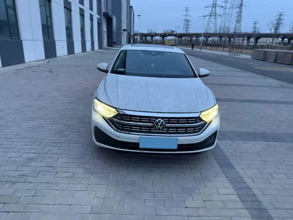 2023 Volkswagen Sagitar 1.5T 160HP L4 7DCT,autocango,china used car exporter,china ev exporter,chinese used car exporter,chinese used ev exporter