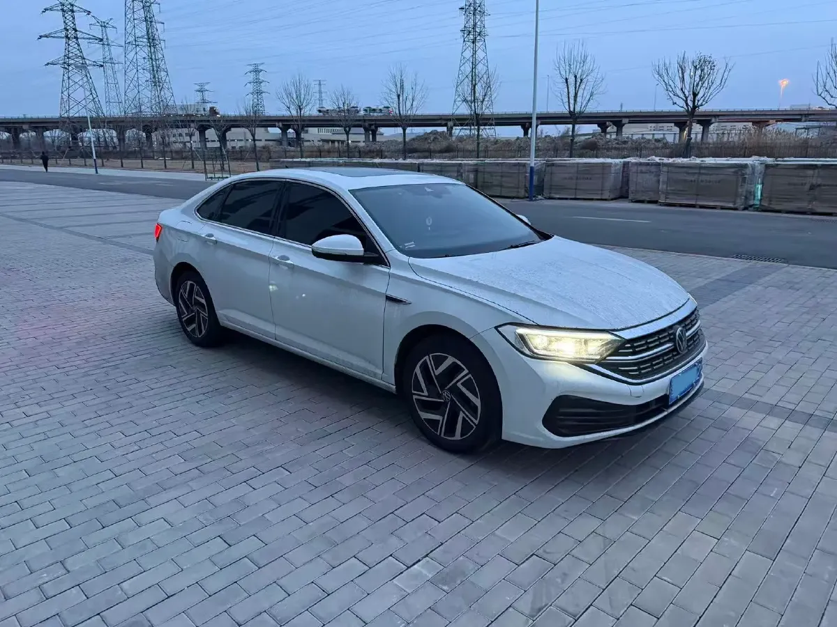 2023 Volkswagen Sagitar 1.5T 160HP L4 7DCT,autocango,china used car exporter,china ev exporter,chinese used car exporter,chinese used ev exporter