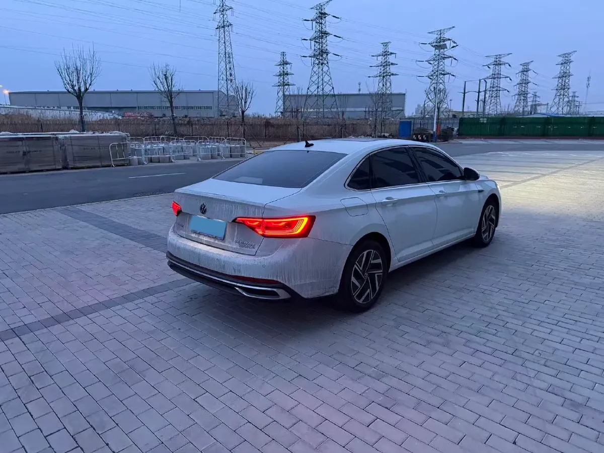 2023 Volkswagen Sagitar 1.5T 160HP L4 7DCT,autocango,china used car exporter,china ev exporter,chinese used car exporter,chinese used ev exporter