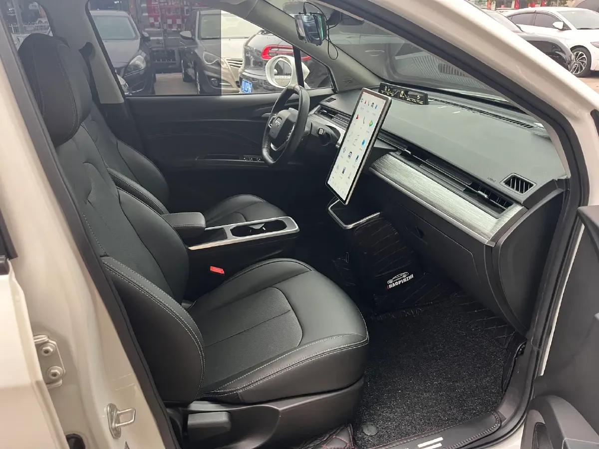 2022 Leapmotor T03 BEV 41KWH,autocango,china used car exporter,china ev exporter,chinese used car exporter,chinese used ev exporter