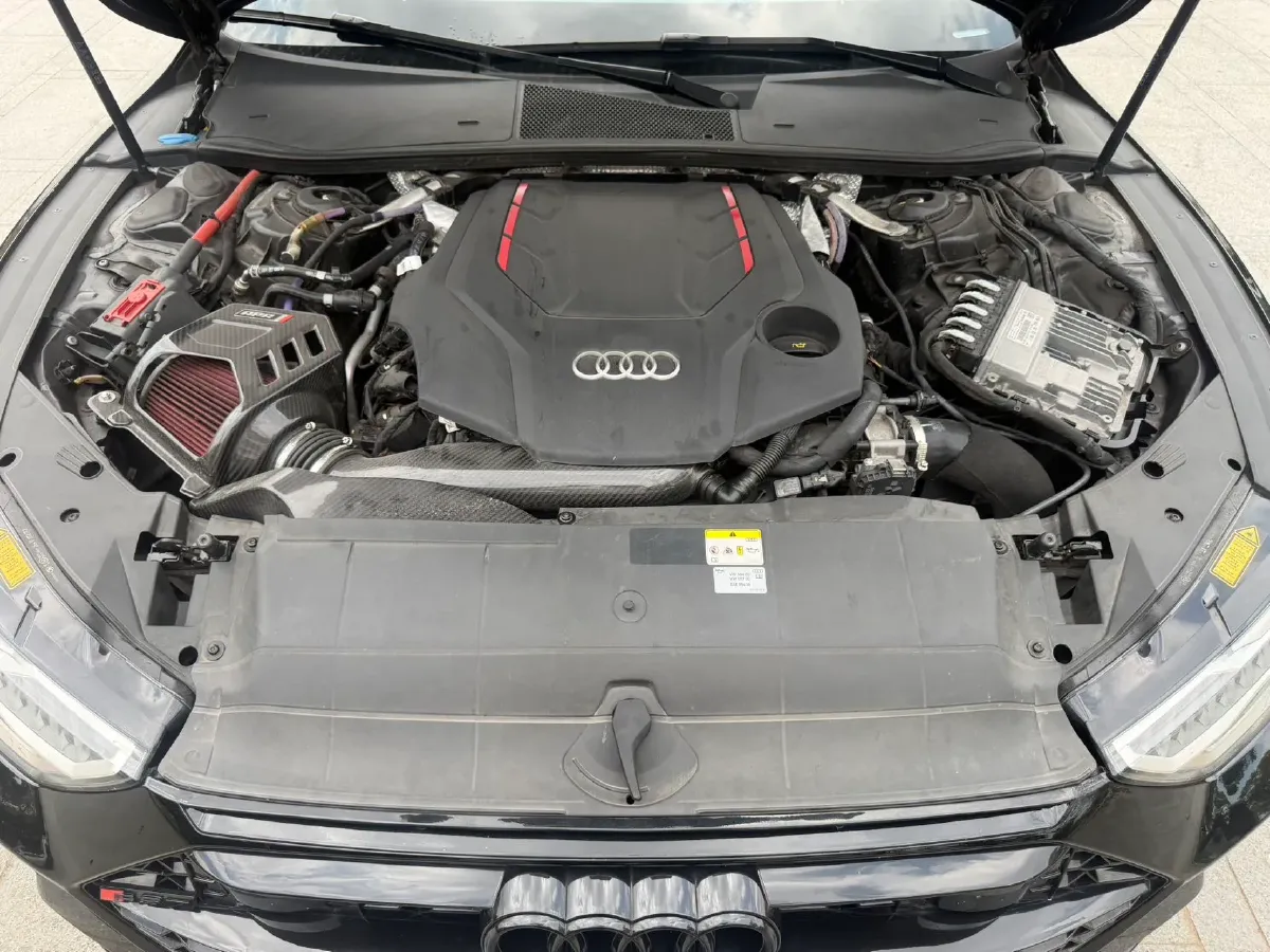 2022 Audi S7 2.9T 450HP V6 8AT,autocango,china used car exporter,china ev exporter,chinese used car exporter,chinese used ev exporter