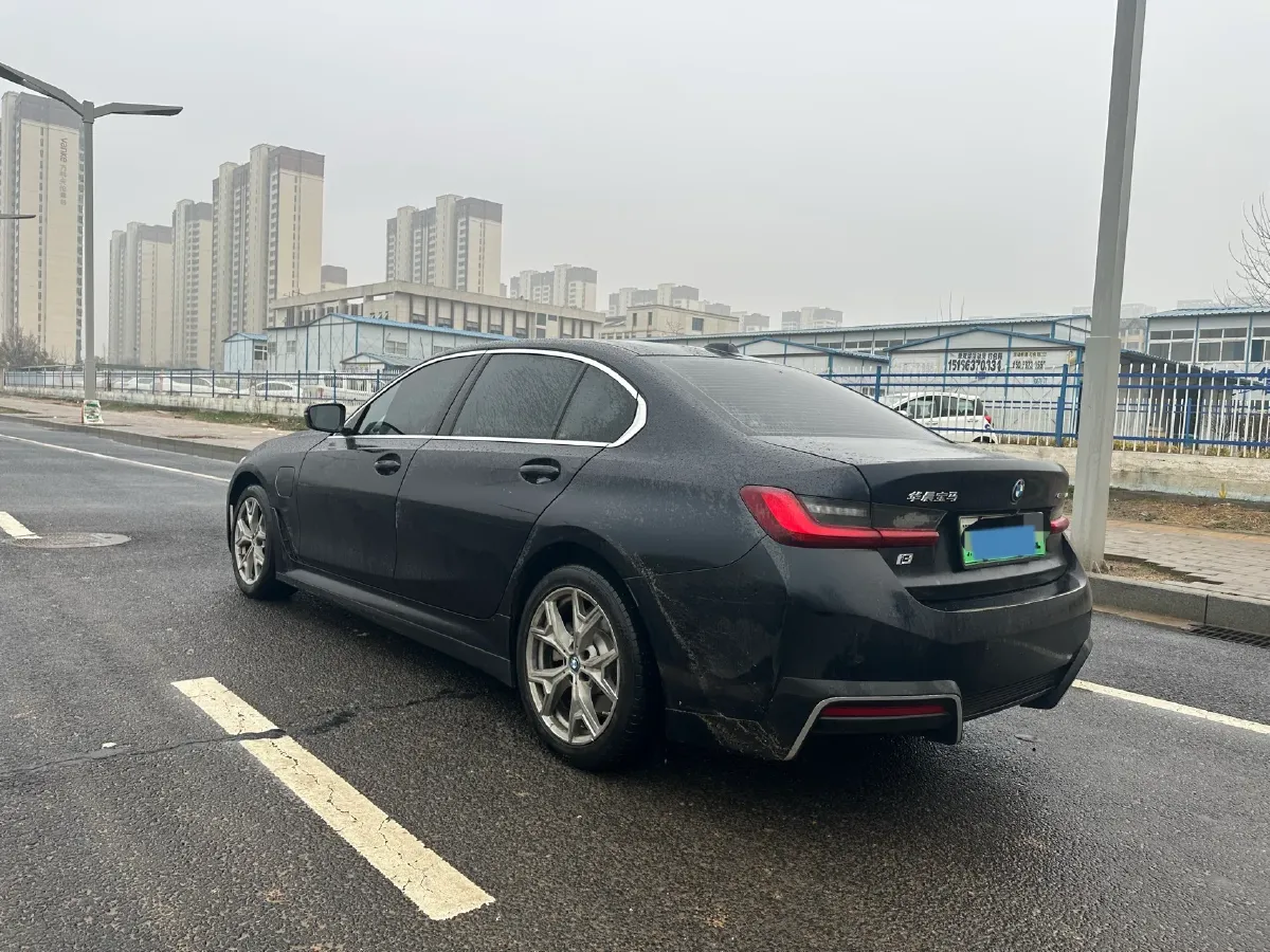 2025 BMW i3 BEV 70KWH,autocango,china used car exporter,china ev exporter,chinese used car exporter,chinese used ev exporter