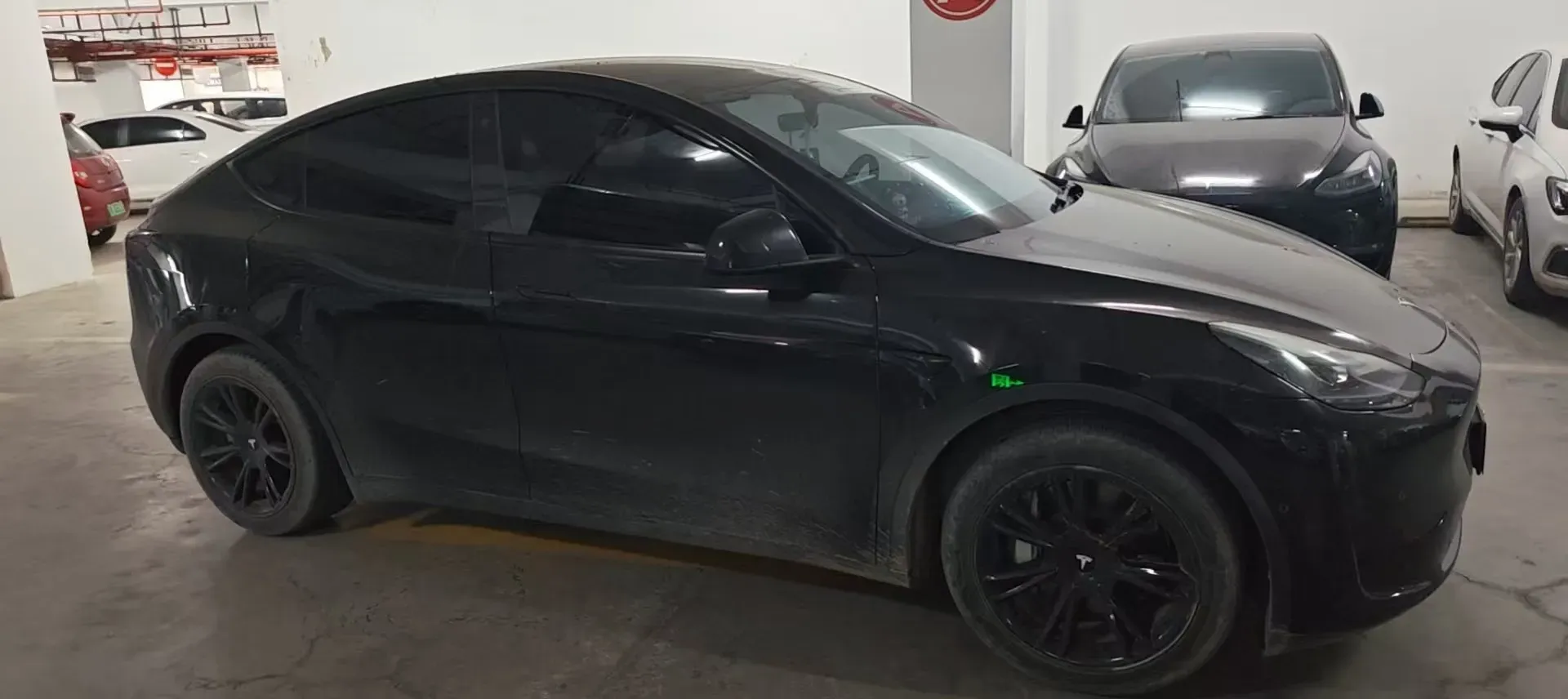 2022 Tesla Model Y BEV 60KWH,autocango,china used car exporter,china ev exporter,chinese used car exporter,chinese used ev exporter