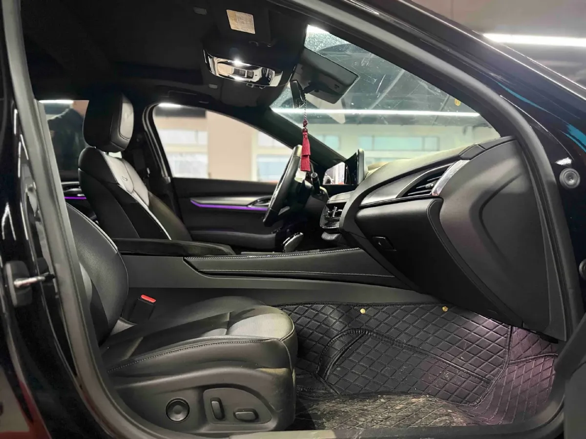 2023 Cadillac CT5 2.0T 237HP L4 10AT,autocango,china used car exporter,china ev exporter,chinese used car exporter,chinese used ev exporter