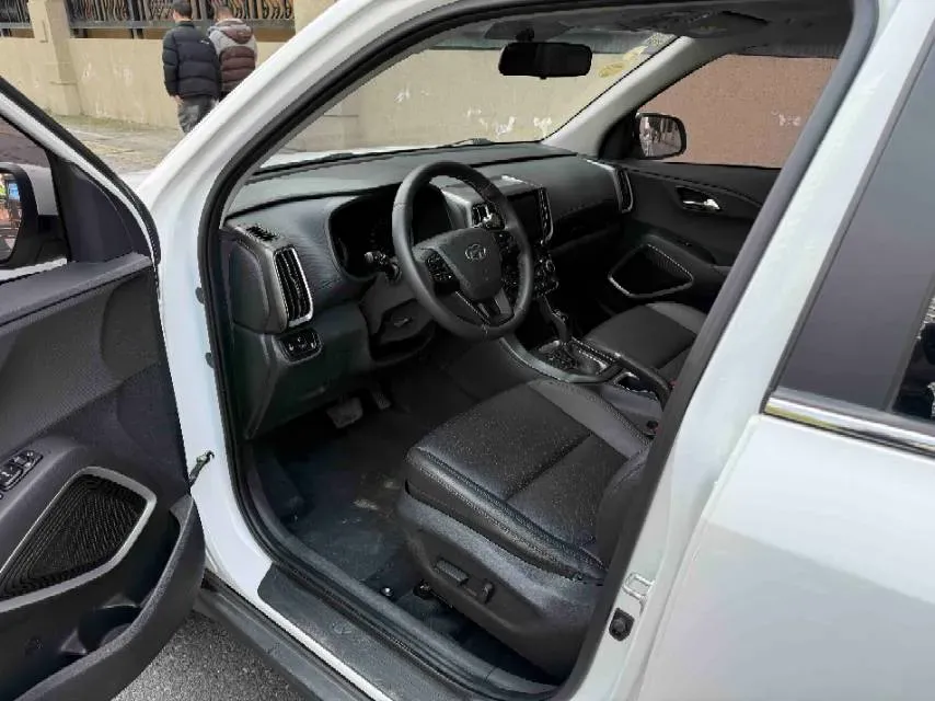 2018 Hyundai ix35 2.0L 160HP L4 6AT,autocango,china used car exporter,china ev exporter,chinese used car exporter,chinese used ev exporter