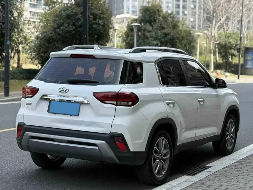 2018 Hyundai ix35 2.0L 160HP L4 6AT,autocango,china used car exporter,china ev exporter,chinese used car exporter,chinese used ev exporter