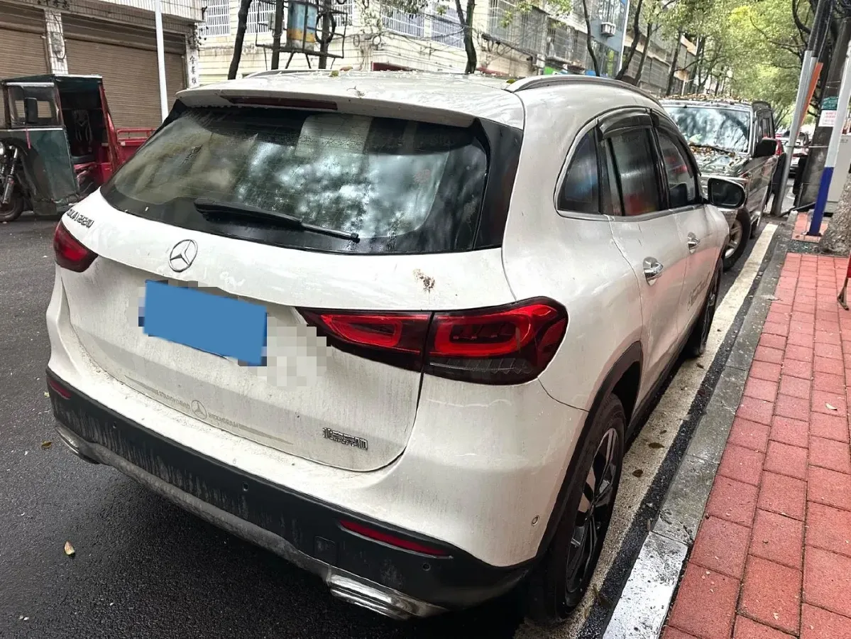 2022 Mercedes-Benz GLA Class 2.0T 190HP L4 8DCT,autocango,china used car exporter,china ev exporter,chinese used car exporter,chinese used ev exporter