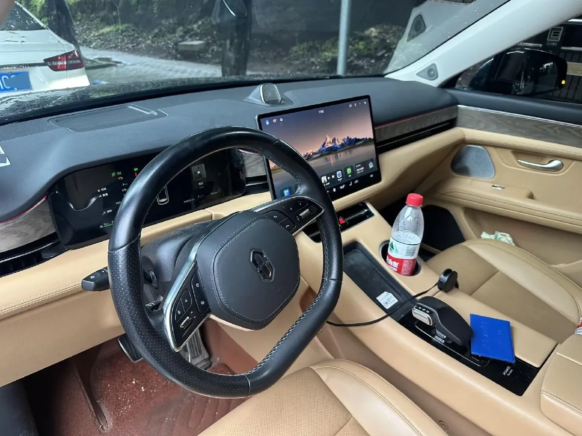 2022 JMC YuHu 7 2.0T 141HP L4 8AT,autocango,china used car exporter,china ev exporter,chinese used car exporter,chinese used ev exporter