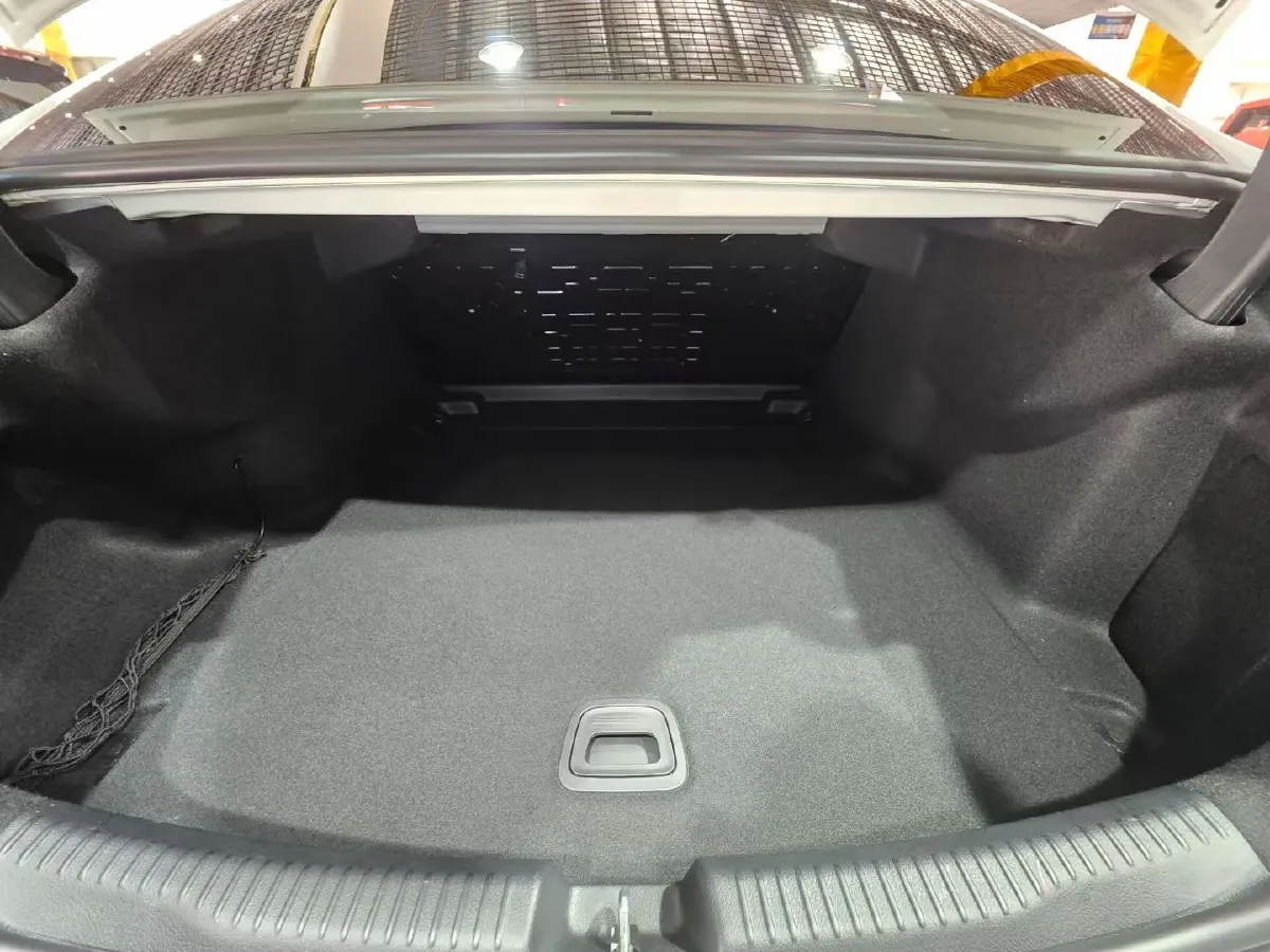 2023 Mercedes-Benz C Class 1.5T 204HP L4 9AT,autocango,china used car exporter,china ev exporter,chinese used car exporter,chinese used ev exporter