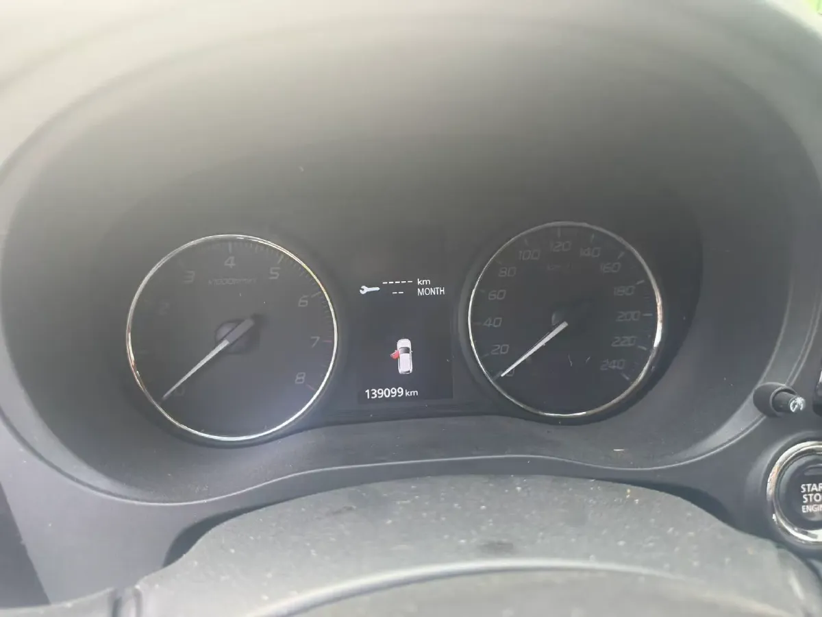 2019 Mitsubishi Outlander 2.4L 192HP L4 CVT,autocango,china used car exporter,china ev exporter,chinese used car exporter,chinese used ev exporter