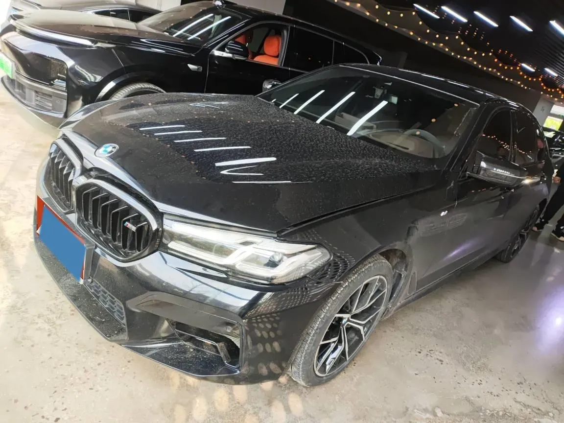 2023 BMW 5 Series 2.0T 245HP L4 8AT,autocango,china used car exporter,china ev exporter,chinese used car exporter,chinese used ev exporter
