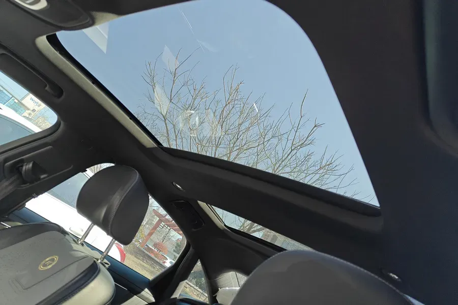 2024 Audi A6L 2.0T 245HP L4 7DCT,autocango,china used car exporter,china ev exporter,chinese used car exporter,chinese used ev exporter