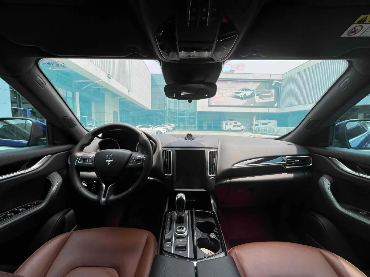 2018 Maserati Levante 3.0T 350HP V6 8AT,autocango,china used car exporter,china ev exporter,chinese used car exporter,chinese used ev exporter