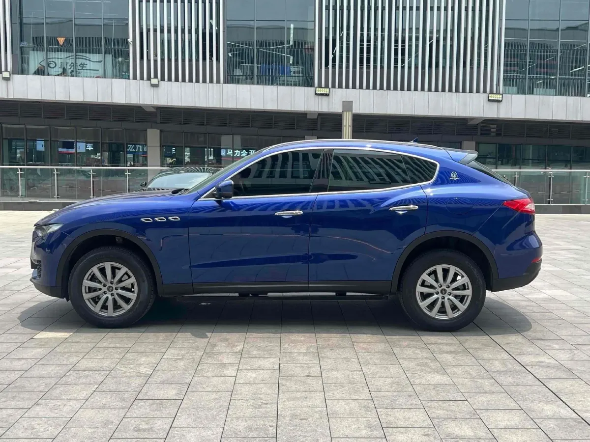 2018 Maserati Levante 3.0T 350HP V6 8AT,autocango,china used car exporter,china ev exporter,chinese used car exporter,chinese used ev exporter