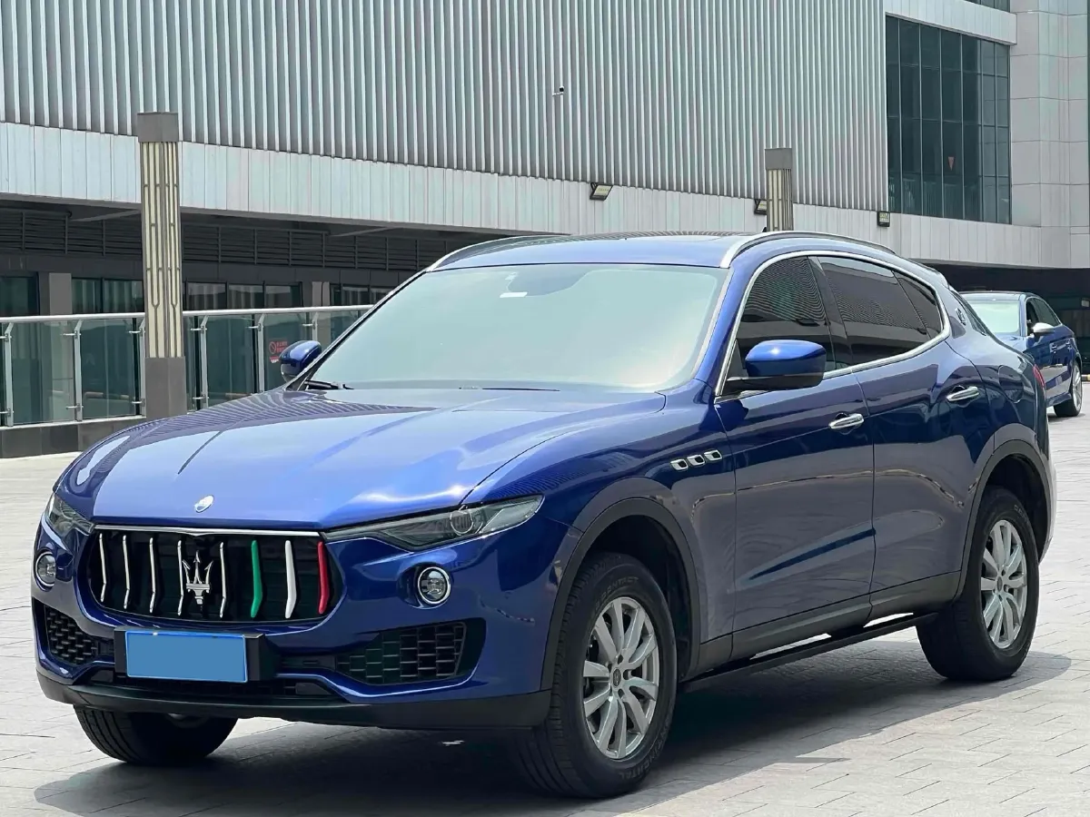 2018 Maserati Levante 3.0T 350HP V6 8AT,autocango,china used car exporter,china ev exporter,chinese used car exporter,chinese used ev exporter