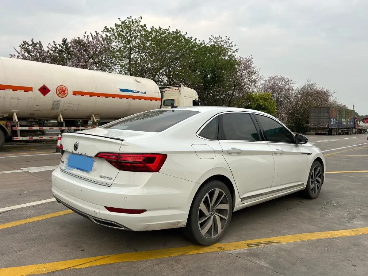 2021 Volkswagen Sagitar 1.4T 150HP L4 7DCT,autocango,china used car exporter,china ev exporter,chinese used car exporter,chinese used ev exporter