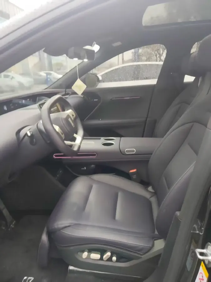 2024 Avatr 07 BEV 82.16KWH,autocango,china used car exporter,china ev exporter,chinese used car exporter,chinese used ev exporter