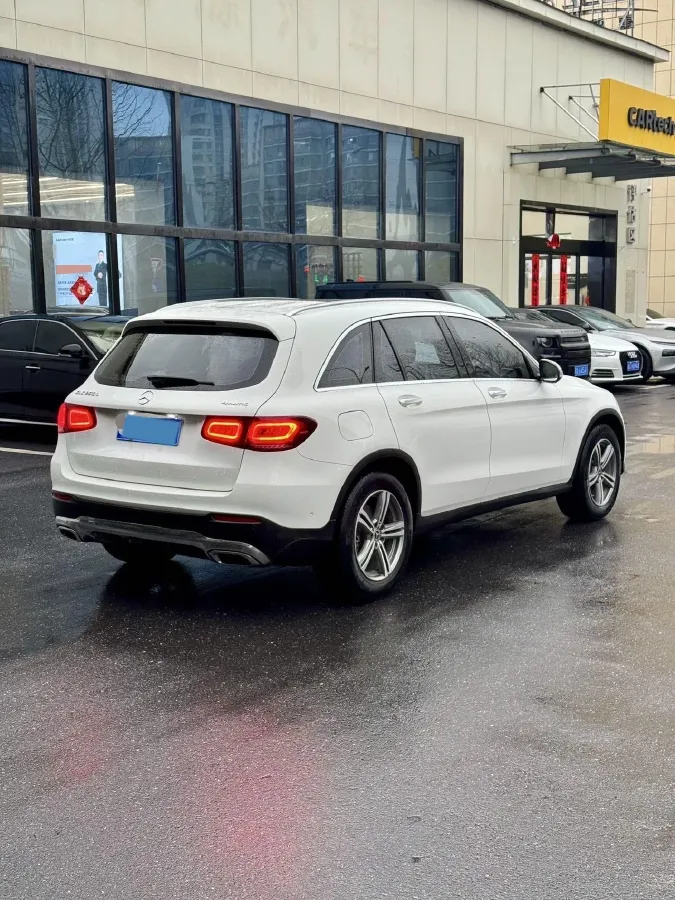 2021 Mercedes-Benz GLC Class 2.0T 197HP L4 9AT,autocango,china used car exporter,china ev exporter,chinese used car exporter,chinese used ev exporter