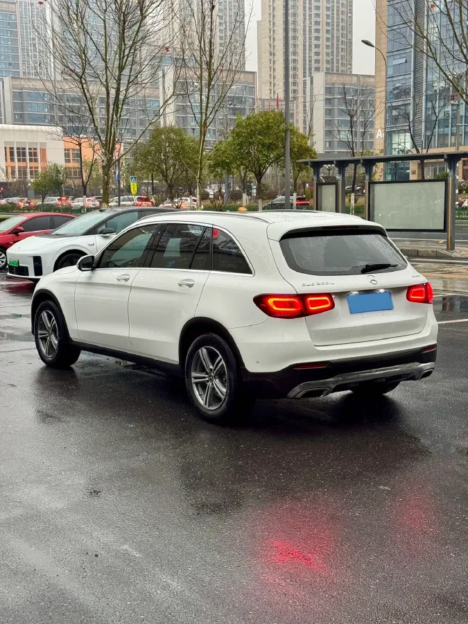 2021 Mercedes-Benz GLC Class 2.0T 197HP L4 9AT,autocango,china used car exporter,china ev exporter,chinese used car exporter,chinese used ev exporter