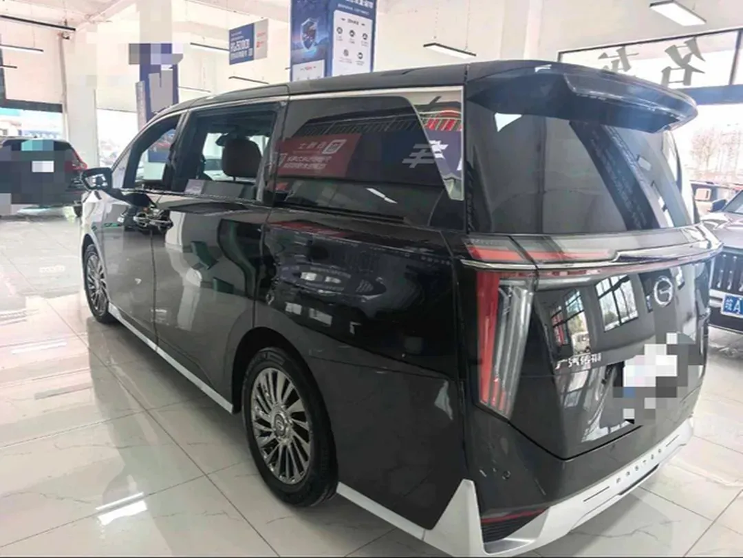 2023 GAC Trumpchi M8 2.0T 252HP L4 8AT,autocango,china used car exporter,china ev exporter,chinese used car exporter,chinese used ev exporter