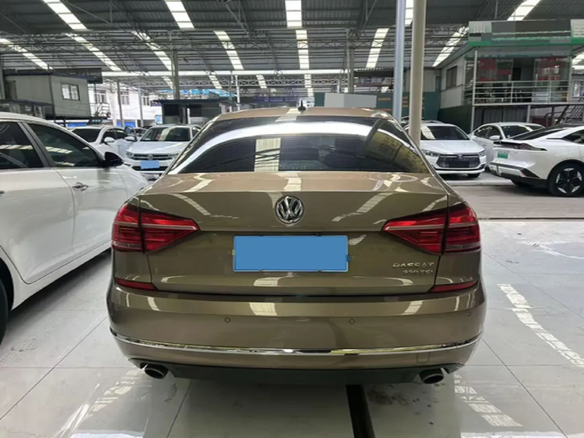 2017 Volkswagen Passat 1.8T 180HP L4 7DCT,autocango,china used car exporter,china ev exporter,chinese used car exporter,chinese used ev exporter