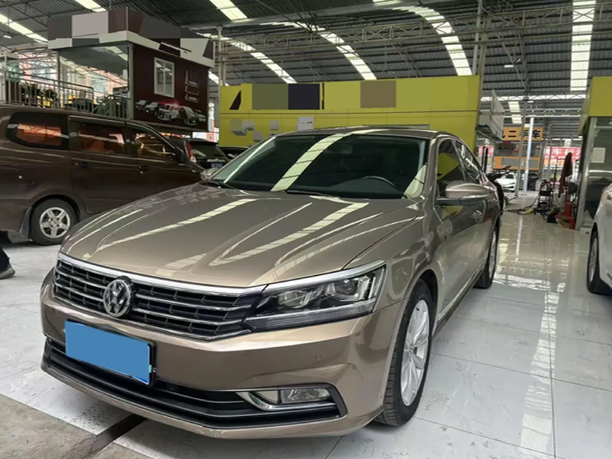 2017 Volkswagen Passat 1.8T 180HP L4 7DCT,autocango,china used car exporter,china ev exporter,chinese used car exporter,chinese used ev exporter