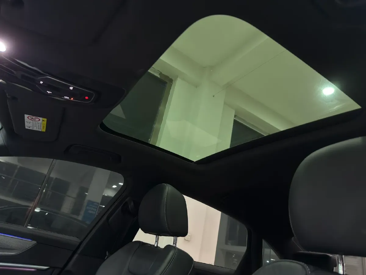 2021 Audi A6L 2.0T 190HP L4 7DCT,autocango,china used car exporter,china ev exporter,chinese used car exporter,chinese used ev exporter