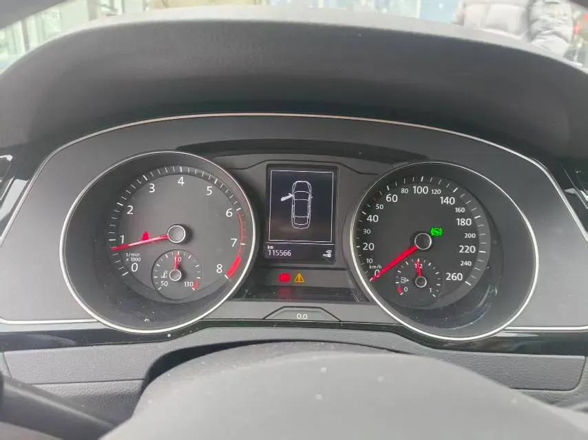 2020 Volkswagen Magotan 2.0T 186HP L4 7DCT,autocango,china used car exporter,china ev exporter,chinese used car exporter,chinese used ev exporter