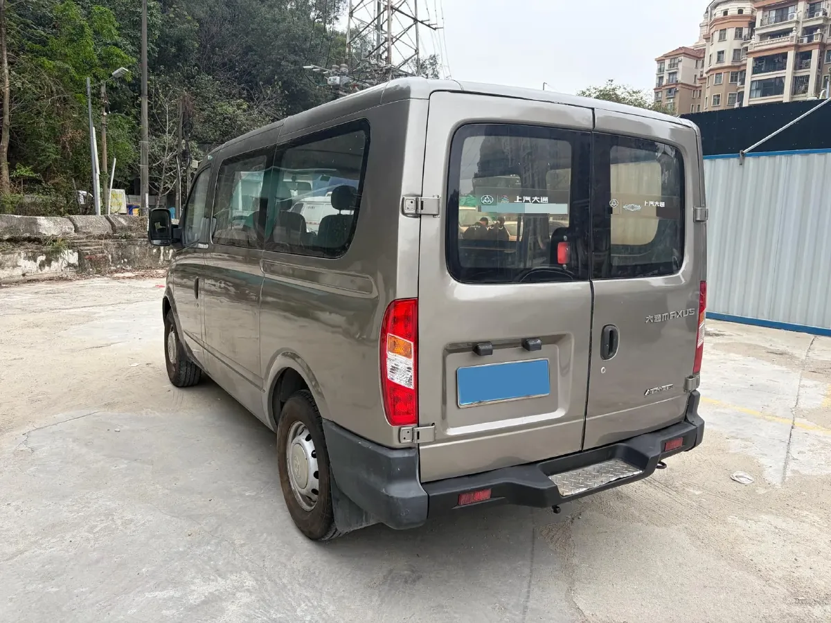 2019 MAXUS XinTu V80 2.5T 136HP L4 6MT,autocango,china used car exporter,china ev exporter,chinese used car exporter,chinese used ev exporter