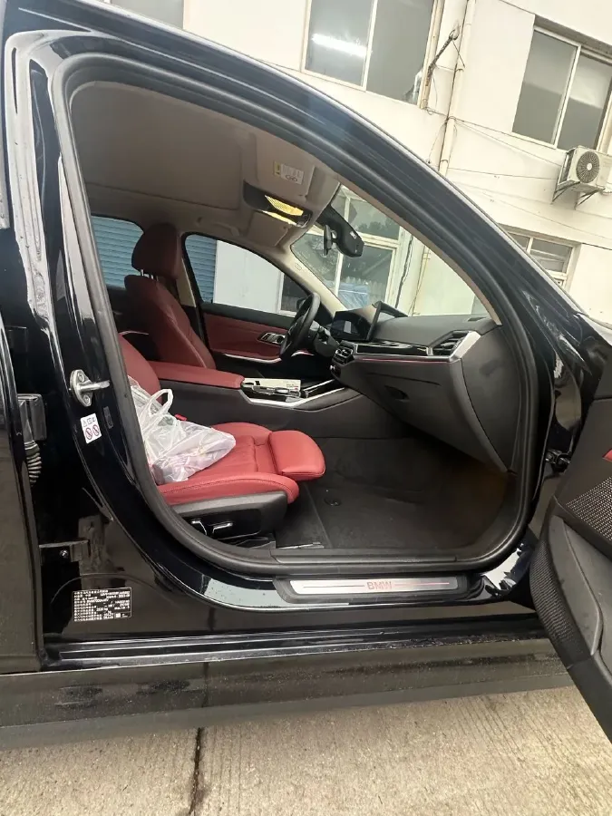 2024 BMW i3 BEV 70KWH,autocango,china used car exporter,china ev exporter,chinese used car exporter,chinese used ev exporter