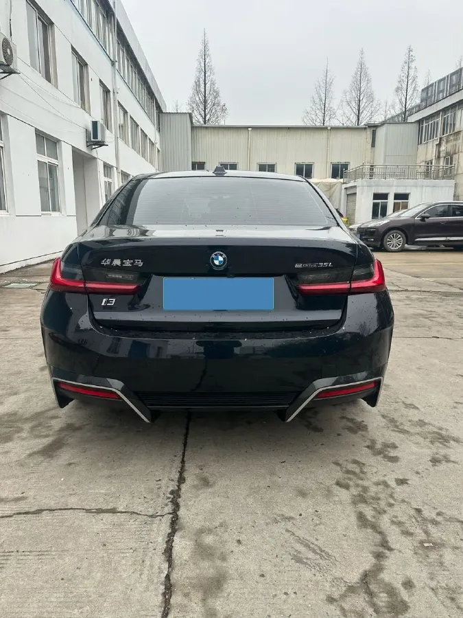 2024 BMW i3 BEV 70KWH,autocango,china used car exporter,china ev exporter,chinese used car exporter,chinese used ev exporter