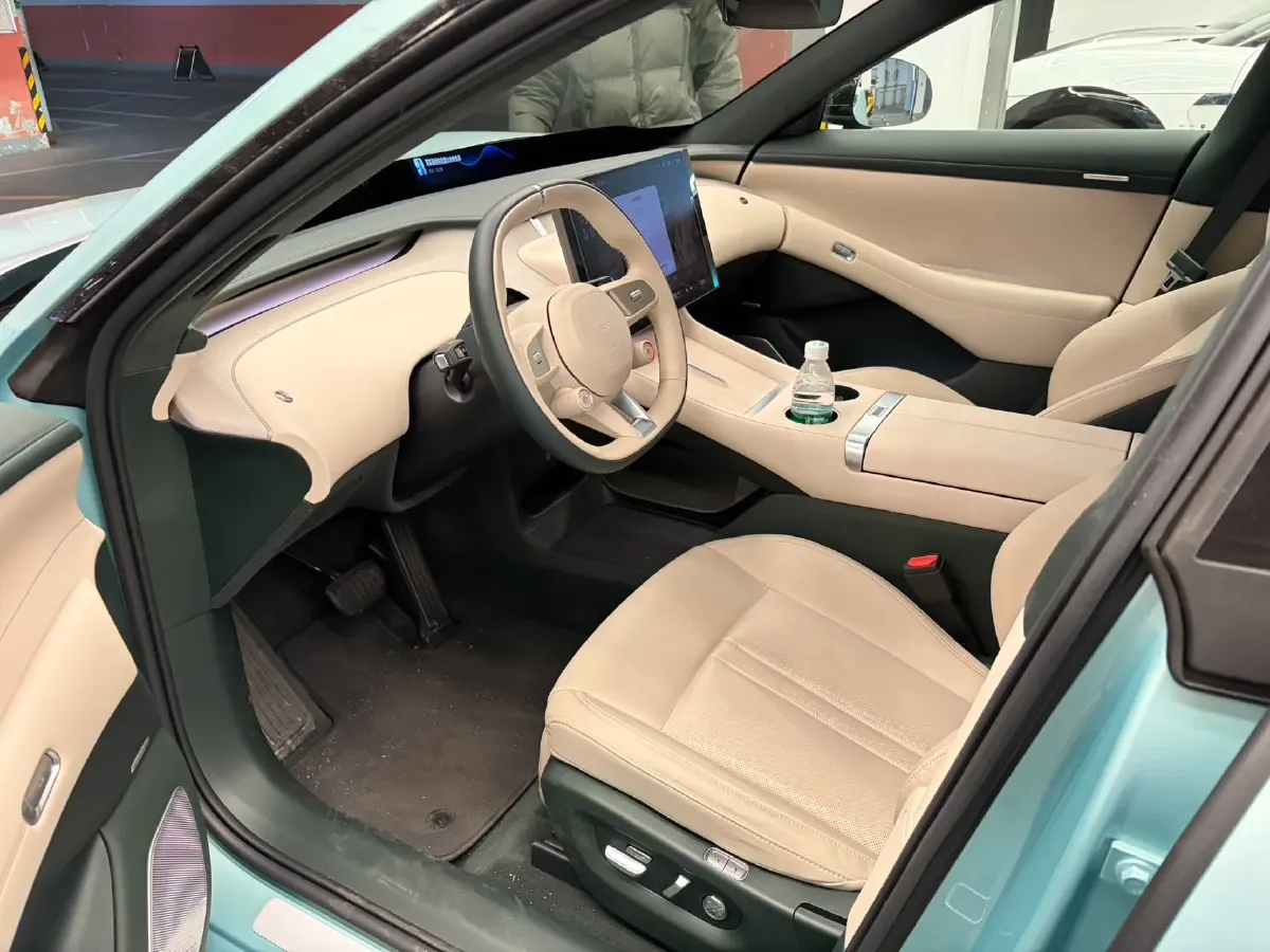 2025 MI YU7 BEV 101.7KWH,autocango,china used car exporter,china ev exporter,chinese used car exporter,chinese used ev exporter