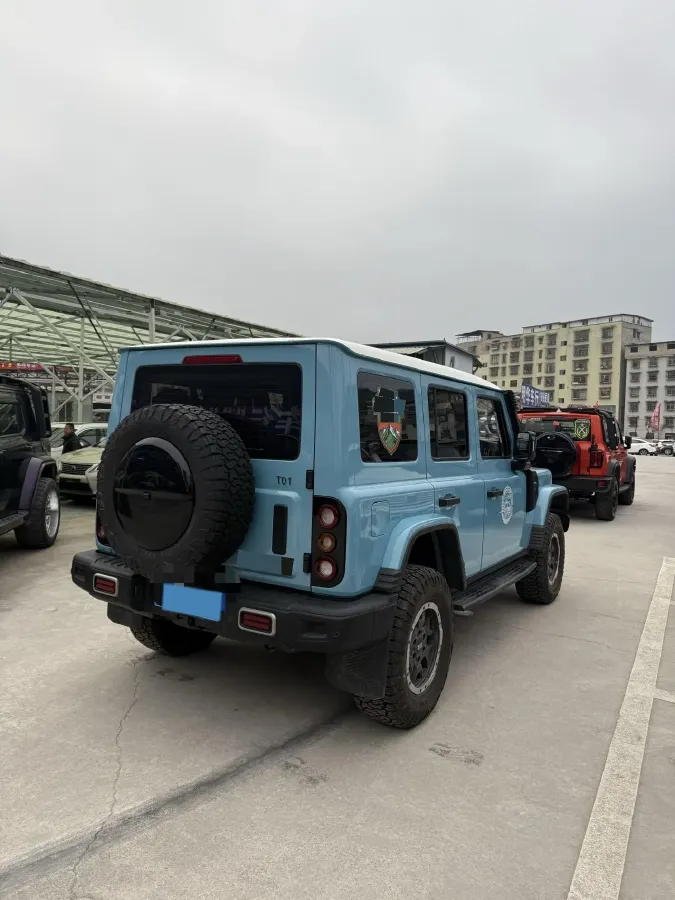 2025 212 212 T01 2.0T 252HP L4 8AT,autocango,china used car exporter,china ev exporter,chinese used car exporter,chinese used ev exporter