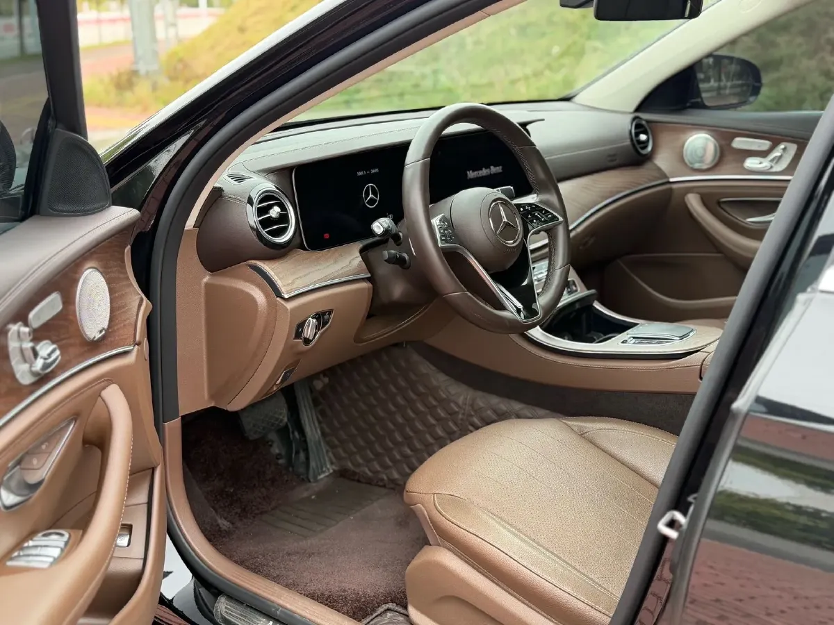 2023 Mercedes-Benz E Class 2.0T 258HP L4 9AT,autocango,china used car exporter,china ev exporter,chinese used car exporter,chinese used ev exporter