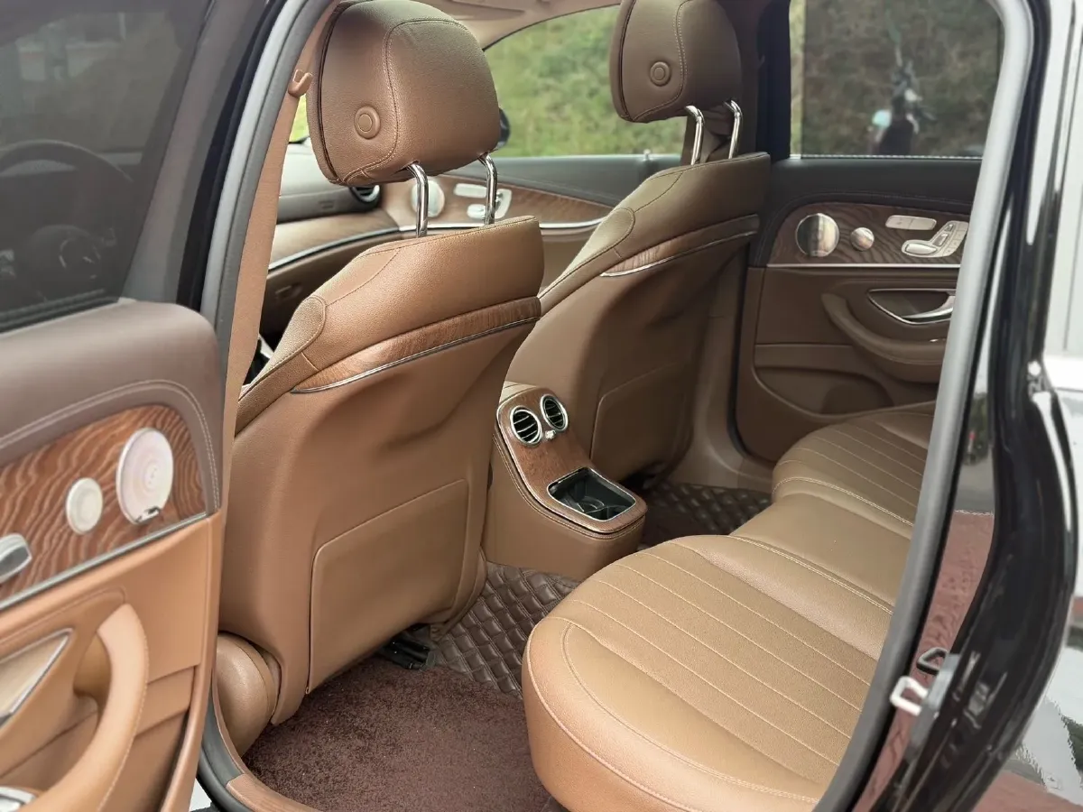 2023 Mercedes-Benz E Class 2.0T 258HP L4 9AT,autocango,china used car exporter,china ev exporter,chinese used car exporter,chinese used ev exporter