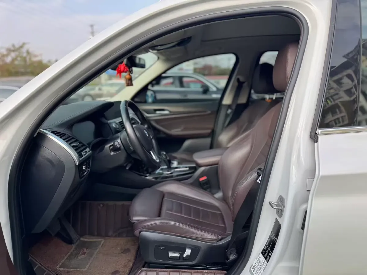 2020 BMW X3 2.0T 224HP L4 8AT,autocango,china used car exporter,china ev exporter,chinese used car exporter,chinese used ev exporter