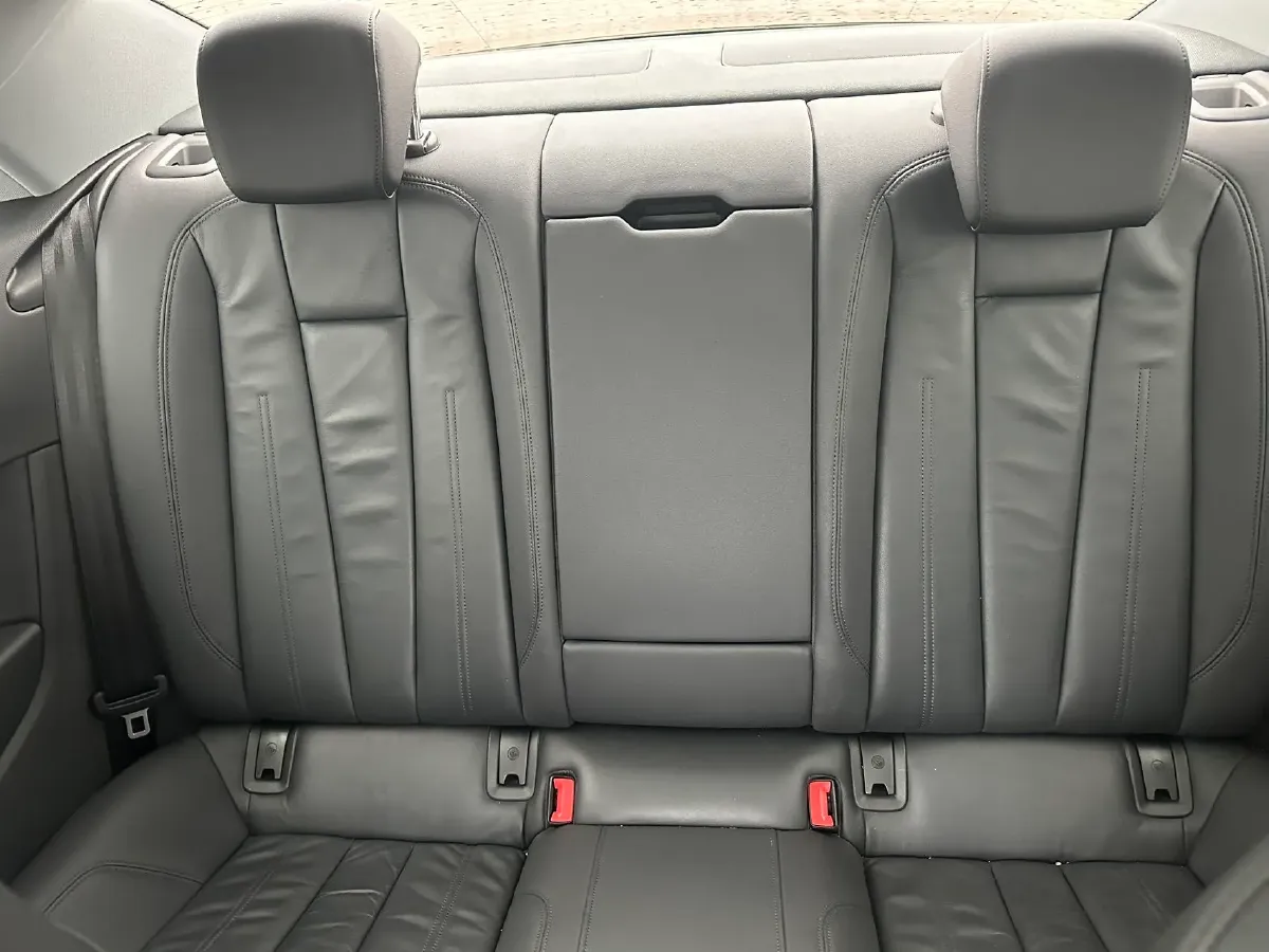 2021 Audi A5 2.0T 204HP L4 7DCT,autocango,china used car exporter,china ev exporter,chinese used car exporter,chinese used ev exporter